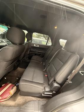 Gray 2014 Ford Explorer XLT