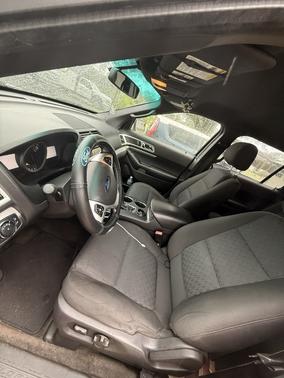 Gray 2014 Ford Explorer XLT