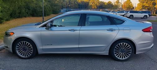 2018 Ford Fusion Hybrid Titanium