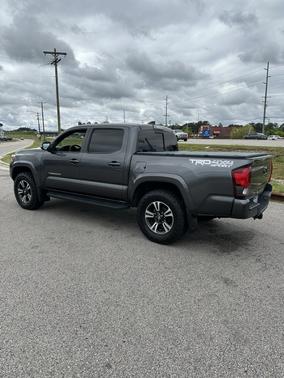 2019 Toyota Tacoma TRD Sport