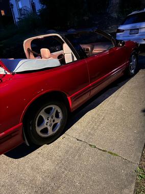 1995 Oldsmobile Cutlass Supreme Base