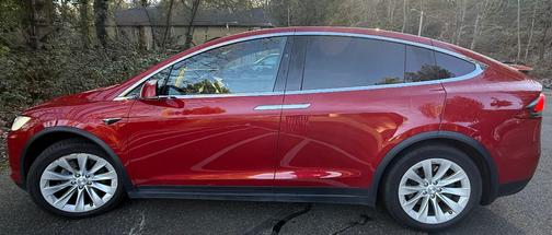 2020 Tesla Model X Long Range Plus