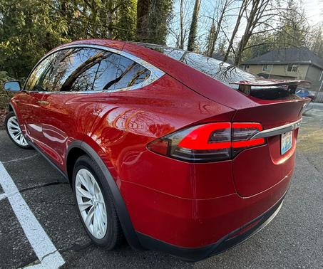 2020 Tesla Model X Long Range Plus
