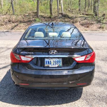 2012 Hyundai SONATA GLS