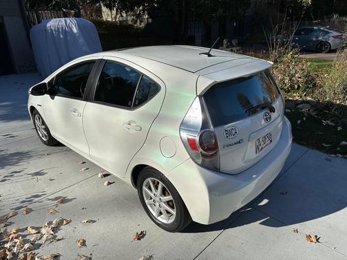 2012 Toyota Prius c Four