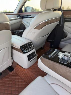 Black 2022 Genesis G90 3.3T Premium