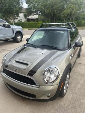 Silver 2009 MINI Cooper S Base