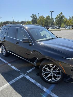 2023 BMW X7 xDrive40i