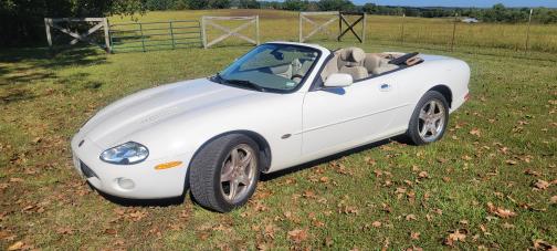 2002 Jaguar XKR Base