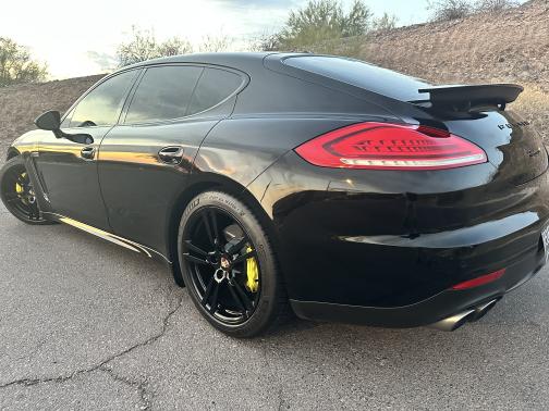 2014 Porsche Panamera 4S