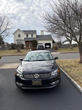 2015 Volkswagen Passat 2.0L DSG TDI SE w/Sunroof & Nav