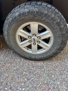 Gray 2022 Ford F-150 XLT