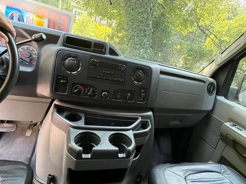 White 2012 Ford E250 Cargo