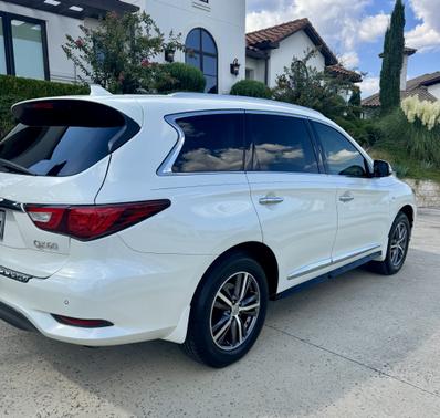 2017 INFINITI QX60 Base