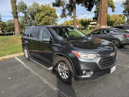 2018 Chevrolet Traverse LT Cloth