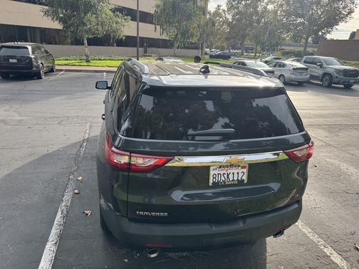 2018 Chevrolet Traverse LT Cloth