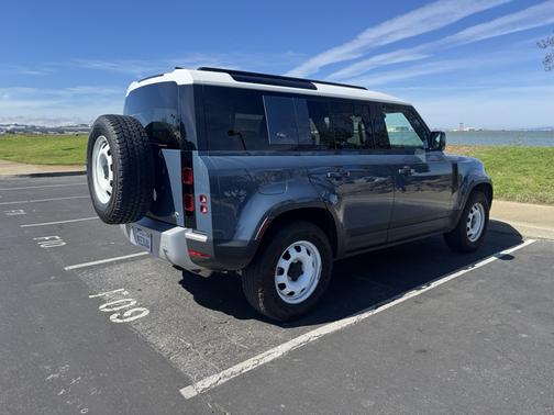 2023 Land Rover Defender S