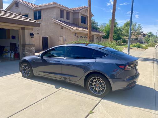 2023 Tesla Model 3 Base