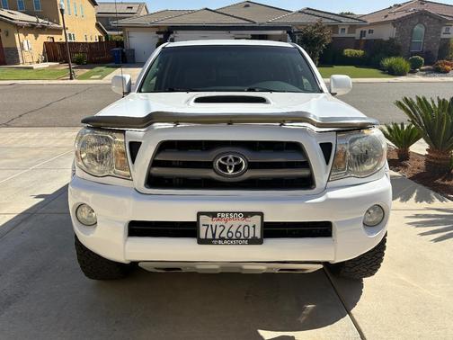 White 2005 Toyota Tacoma Double Cab