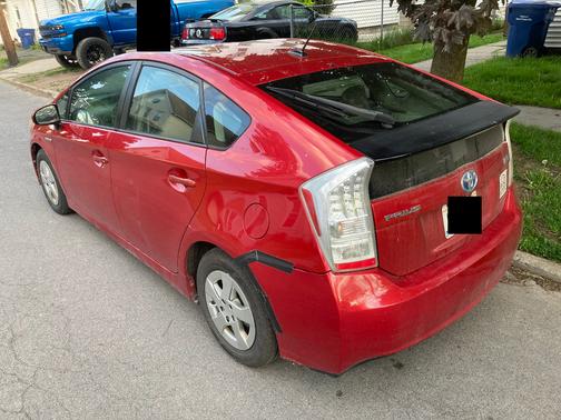Red 2010 Toyota Prius II