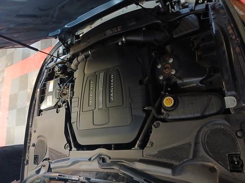 2014 Jaguar XK Touring