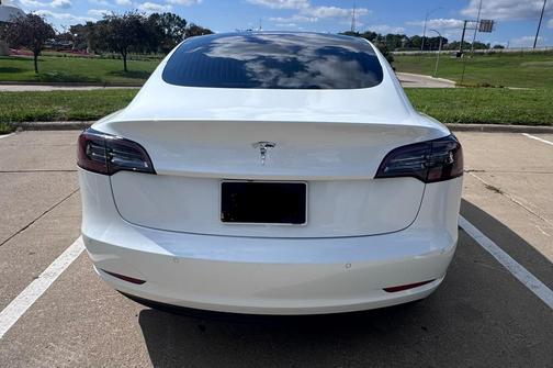 White 2019 Tesla Model 3 Long Range