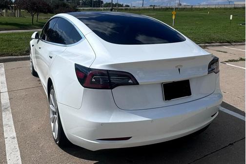 White 2019 Tesla Model 3 Long Range