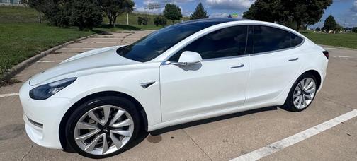 White 2019 Tesla Model 3 Long Range