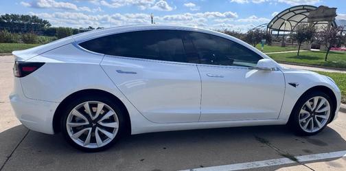 White 2019 Tesla Model 3 Long Range