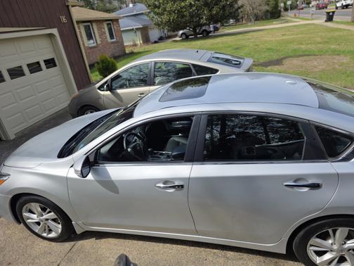 Silver 2014 Nissan Altima 2.5 SL