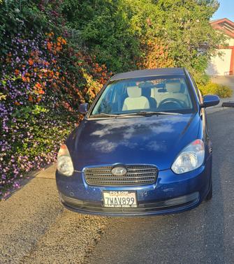 2010 Hyundai Accent GLS