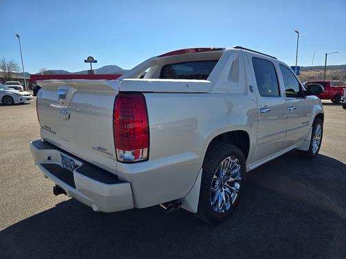 2013 Chevrolet Avalanche LTZ