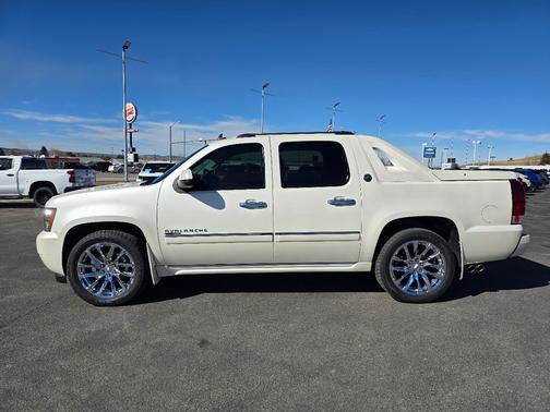 2013 Chevrolet Avalanche LTZ