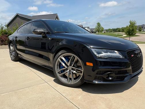Black 2015 Audi S7 4.0T