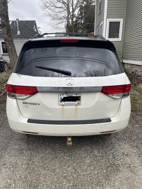 White 2015 Honda Odyssey EX-L