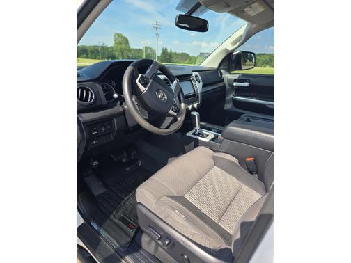 2014 Toyota Tundra SR5