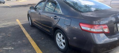 2010 Toyota Camry LE