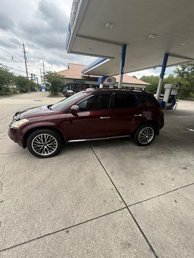 Red 2006 Nissan Murano SL