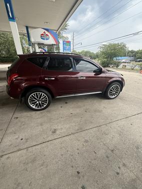 Red 2006 Nissan Murano SL