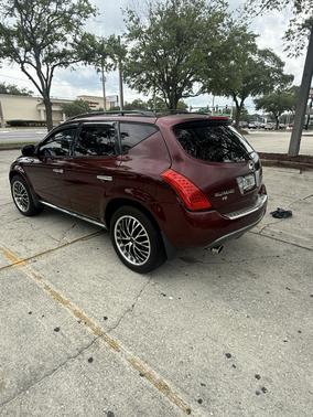 Red 2006 Nissan Murano SL