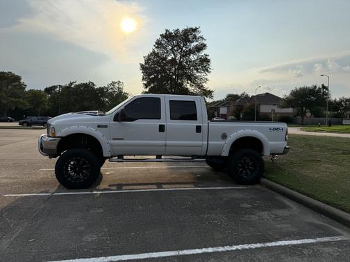 2003 Ford F-250 Lariat Crew Cab Super Duty