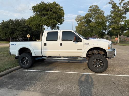 2003 Ford F-250 Lariat Crew Cab Super Duty
