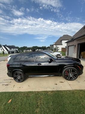 Black 2023 BMW X5 xDrive40i