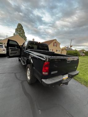 2006 Ford F-250 XLT Crew Cab Super Duty