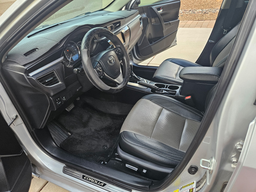 2014 Toyota Corolla LE Premium