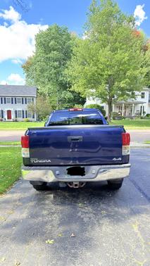Blue 2012 Toyota Tundra Grade