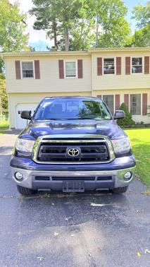 Blue 2012 Toyota Tundra Grade