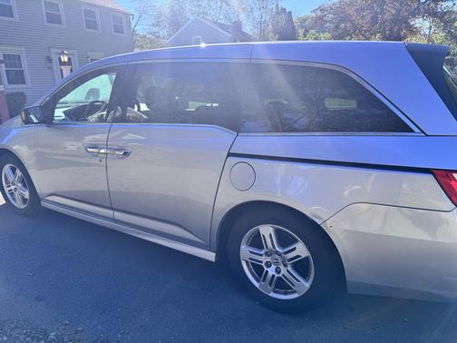 Silver 2013 Honda Odyssey Touring
