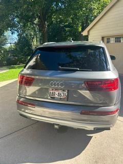Gray 2017 Audi Q7 3.0T Prestige