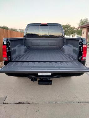 2003 Ford F-250 XLT Crew Cab Super Duty